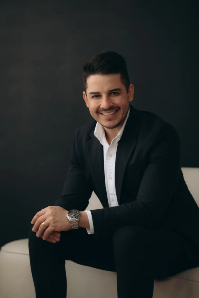 Guilherme Vital em retrato profissional